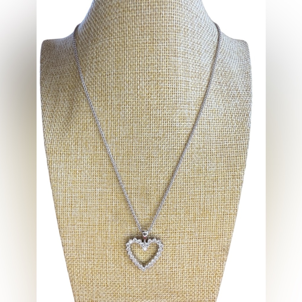 Fine Jewelry White Gold & 2 Carat Diamond Open Heart Pendant Necklace